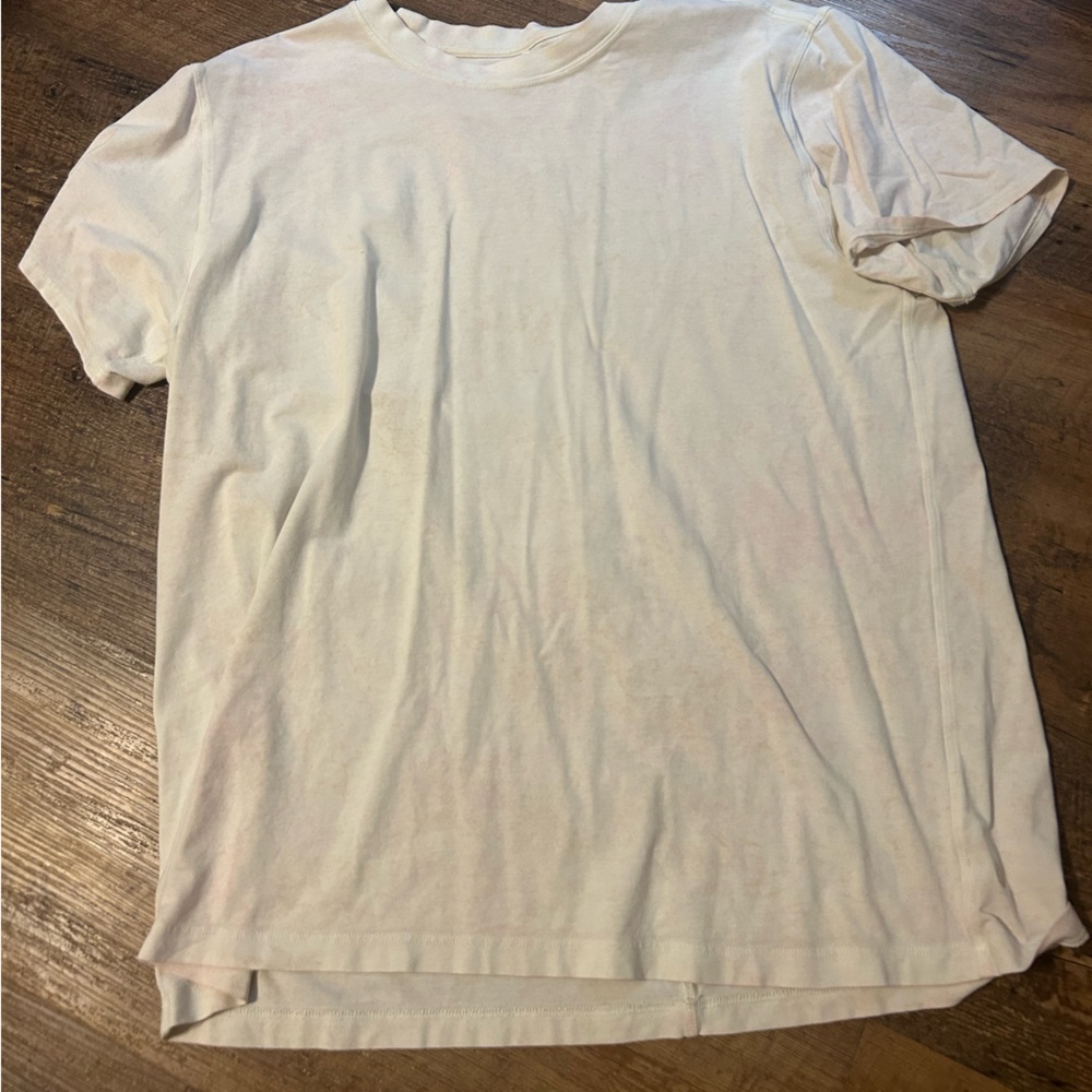 Lululemon size 8 all yours t shirt